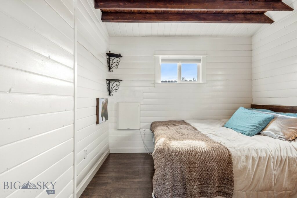 12977 Cottonwood Road, Bozeman MT 59718