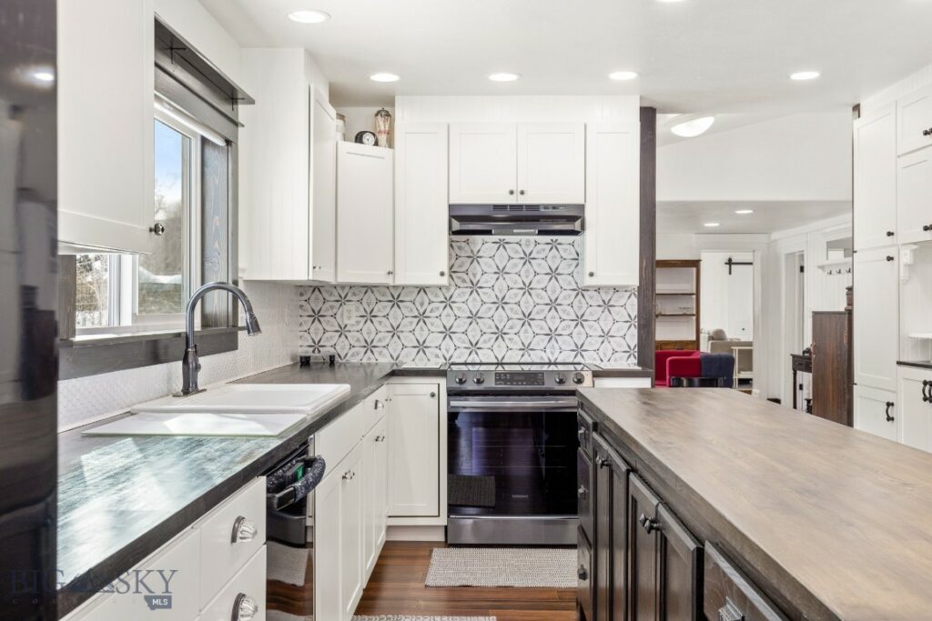 12977 Cottonwood Road, Bozeman MT 59718