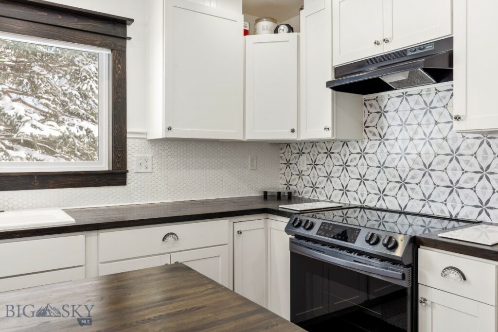 12977 Cottonwood Road, Bozeman MT 59718