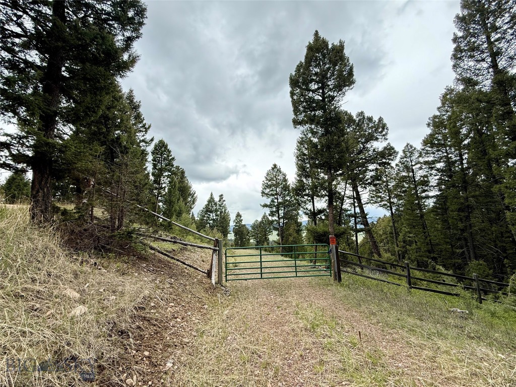 130 Granite Road, Philipsburg MT 59858