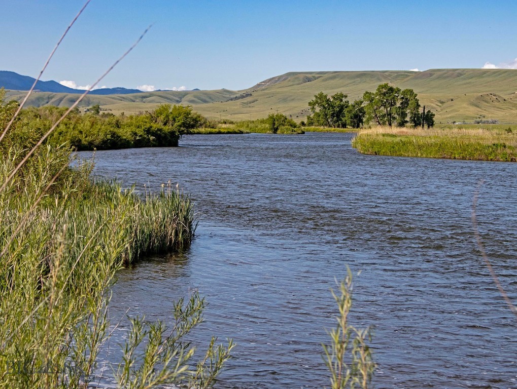 13204 Buffalo Jump Road, Three Forks MT 59752