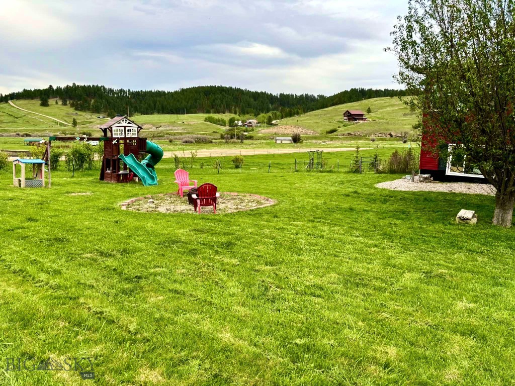 138 Railroad Lane, Lewistown MT 59457