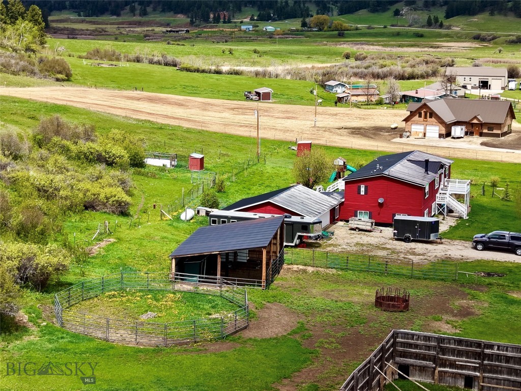 138 Railroad Lane, Lewistown MT 59457