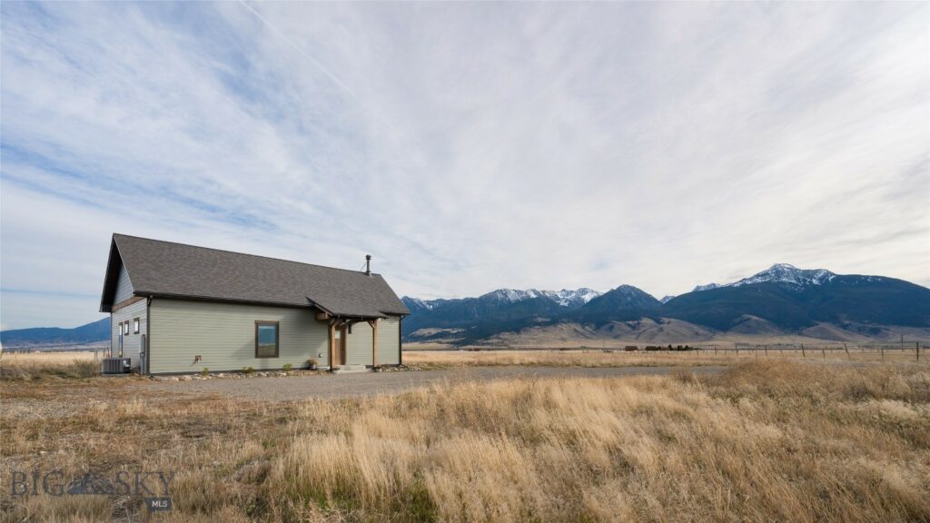 138 Inverness, Livingston MT 59047