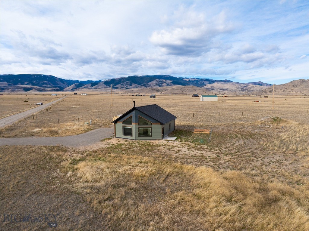 138 Inverness, Livingston MT 59047