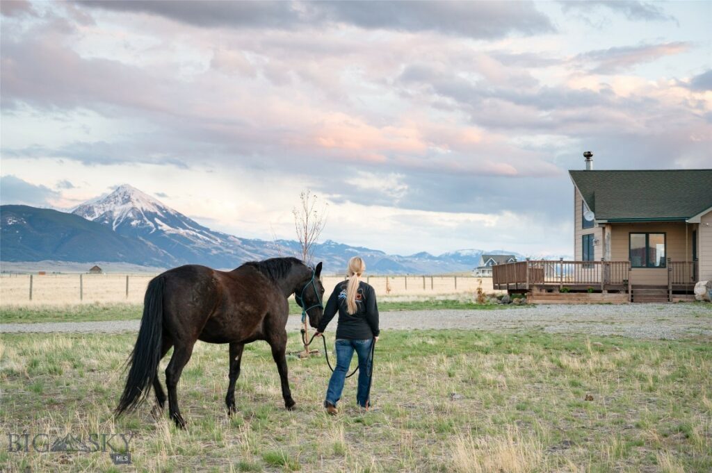 138 Inverness, Livingston MT 59047