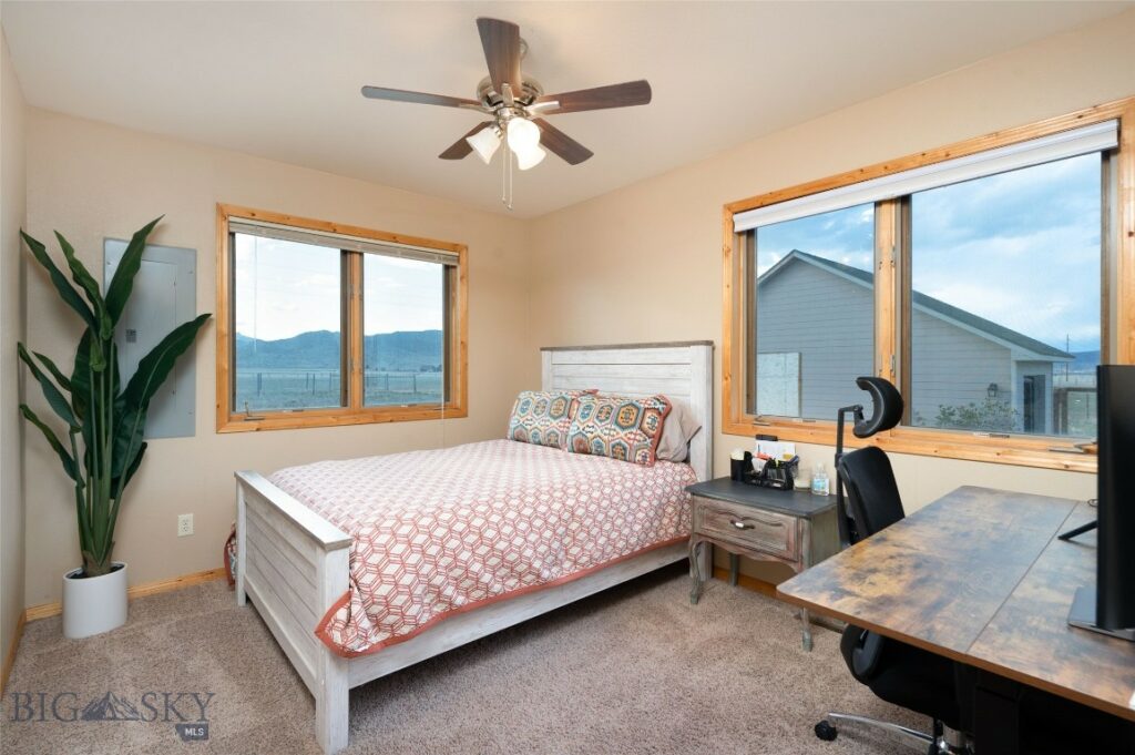 138 Inverness, Livingston MT 59047