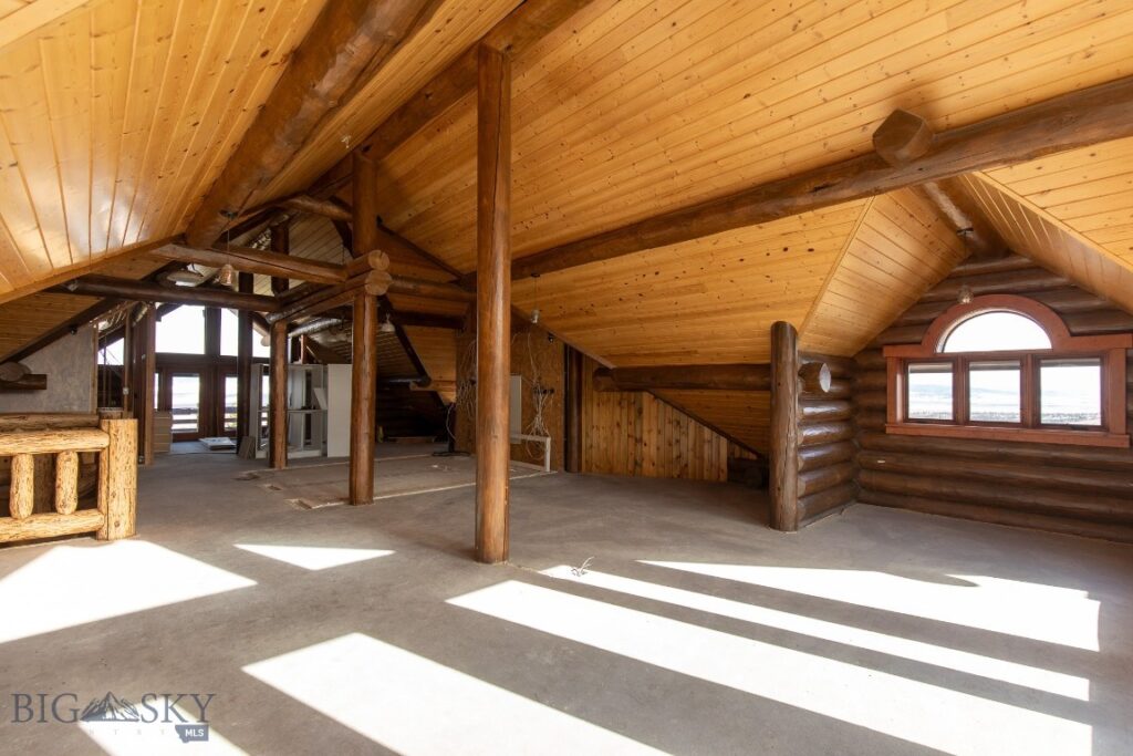 1380 Glacier View Dr, Deer Lodge MT 59722