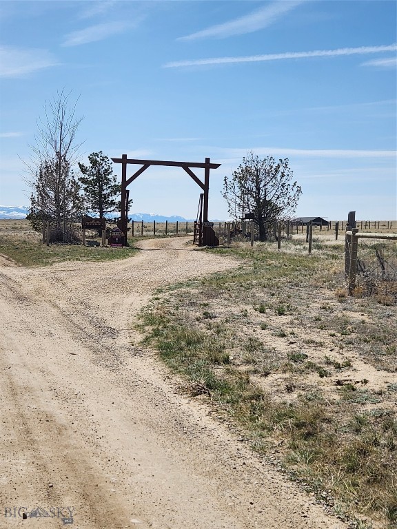 14 Valley View Drive, Twin Bridges MT 59754