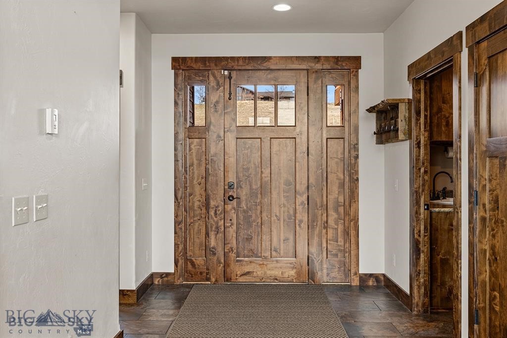 14 Cinnamon Teal Road, Ennis MT 59729