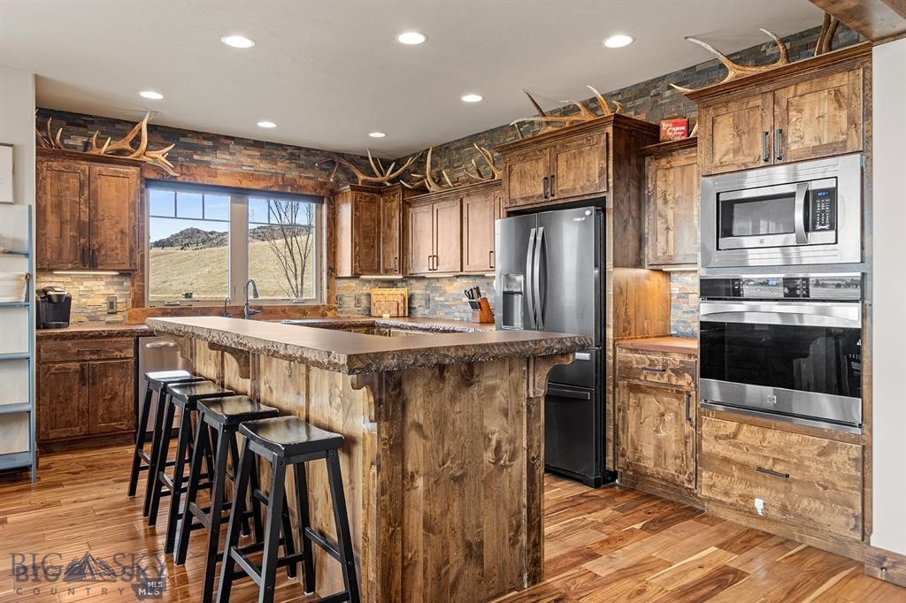 14 Cinnamon Teal Road, Ennis MT 59729