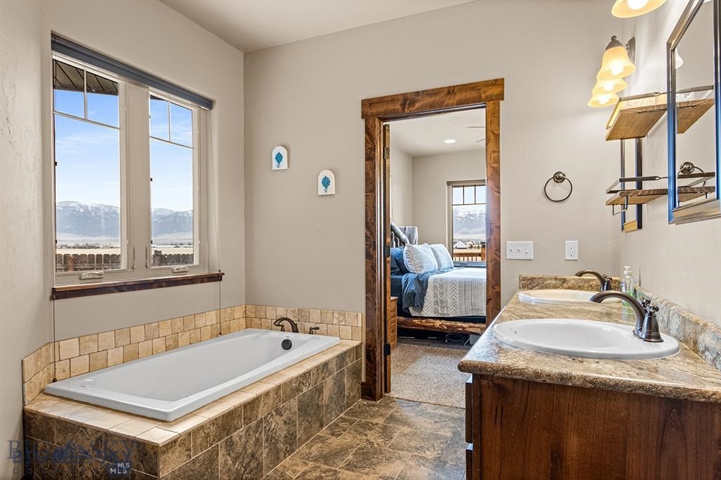 14 Cinnamon Teal Road, Ennis MT 59729