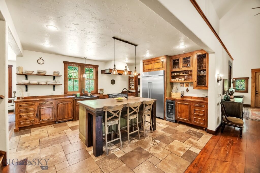 141 Old Timber Way, Bozeman MT 59718
