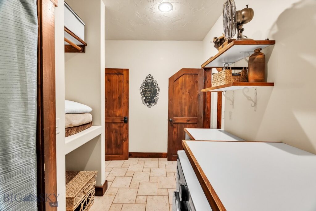 141 Old Timber Way, Bozeman MT 59718