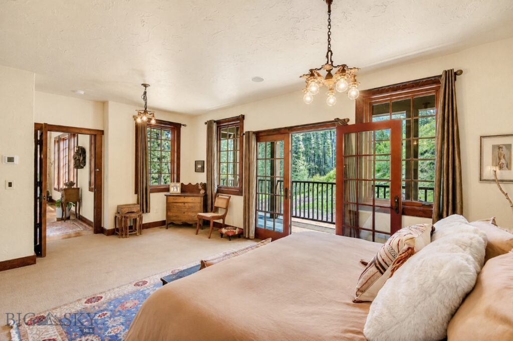 141 Old Timber Way, Bozeman MT 59718