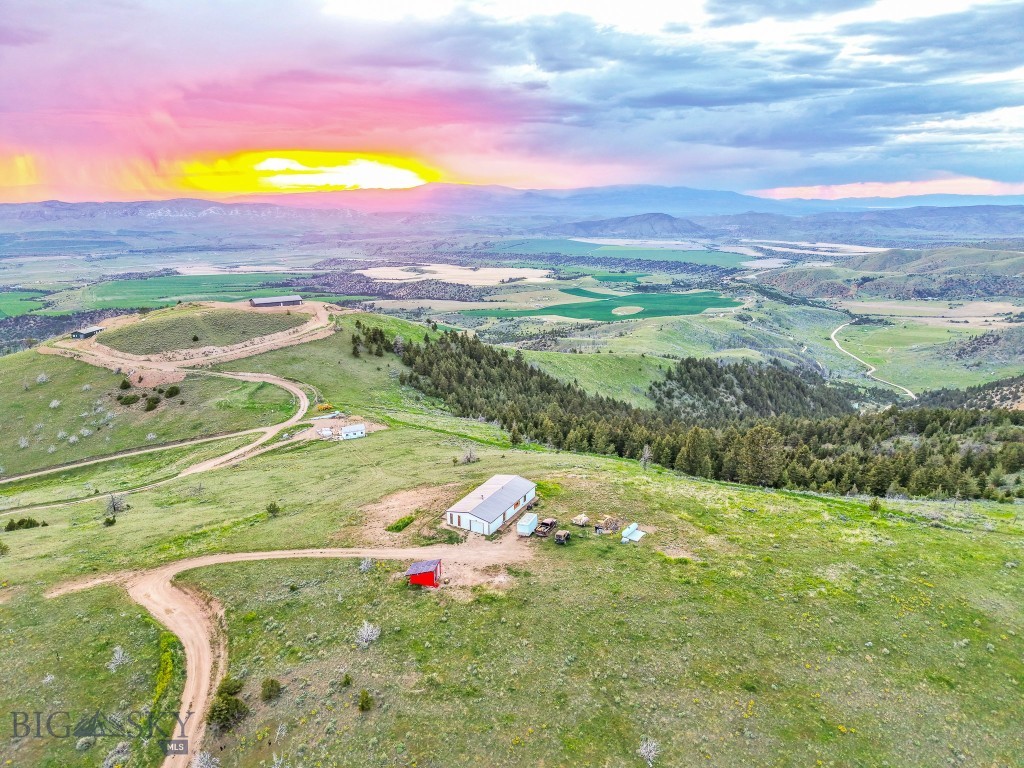 1435 Lone Wolf Trail, Three Forks MT 59752