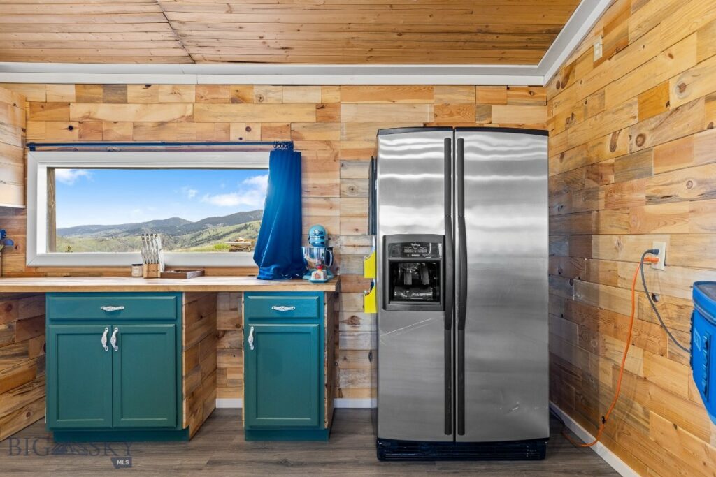 1435 Lone Wolf Trail, Three Forks MT 59752