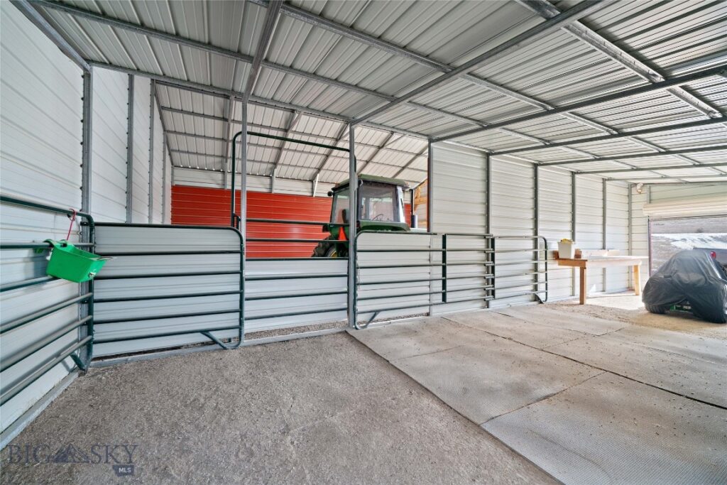 1460 Horseshoe Gulch Road, Manhattan MT 59741