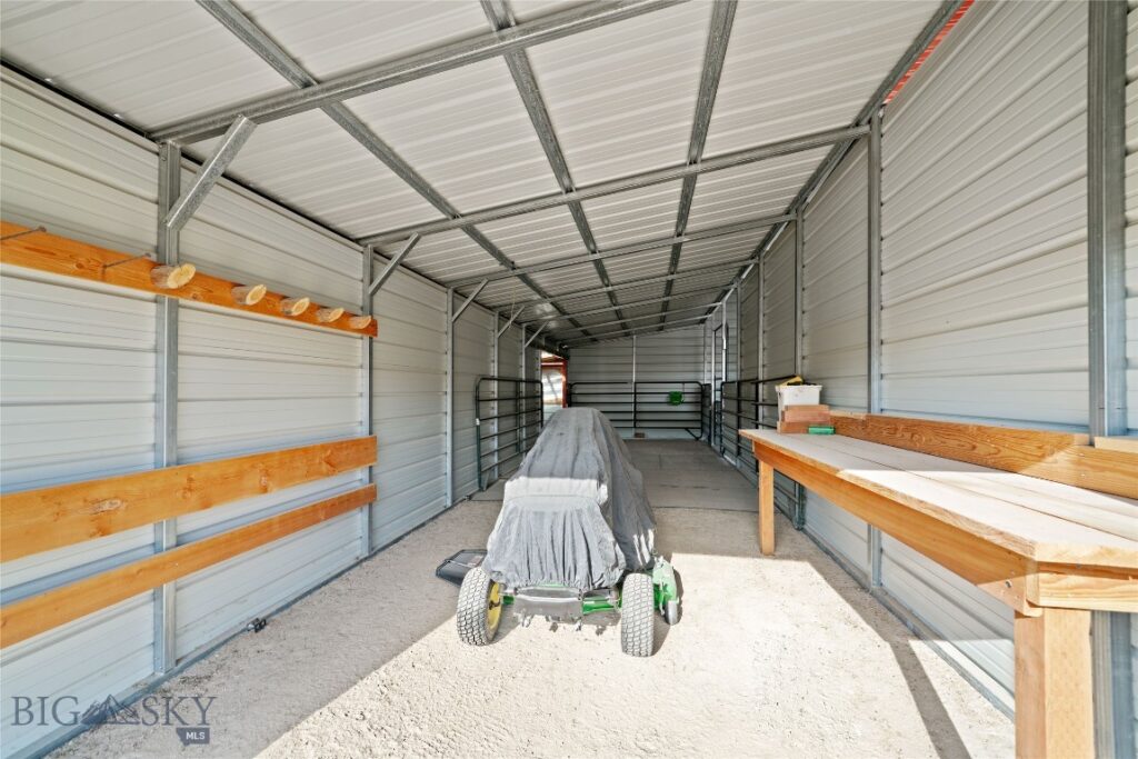 1460 Horseshoe Gulch Road, Manhattan MT 59741