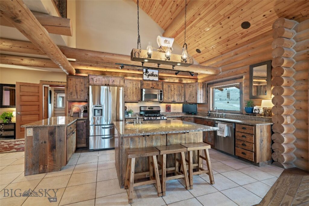 1460 Horseshoe Gulch Road, Manhattan MT 59741