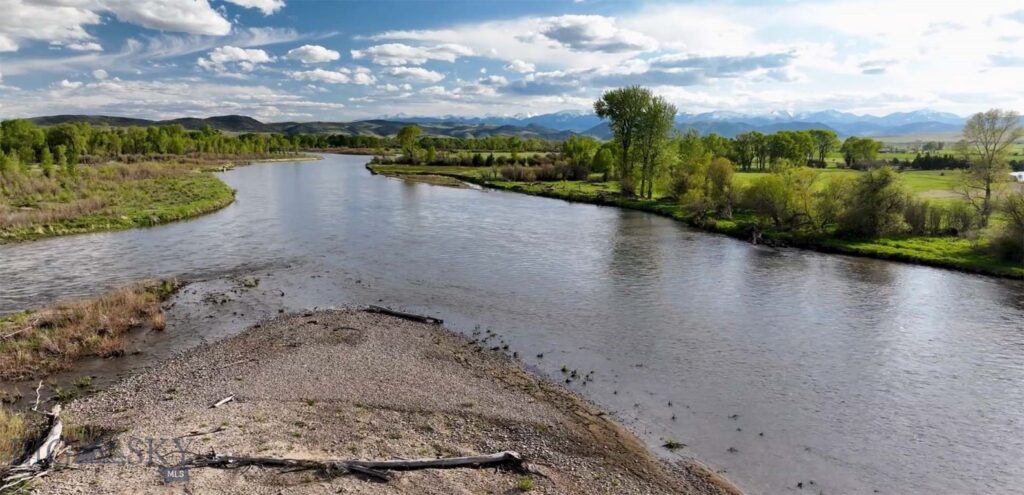 15 Meridian Road, Three Forks MT 59752