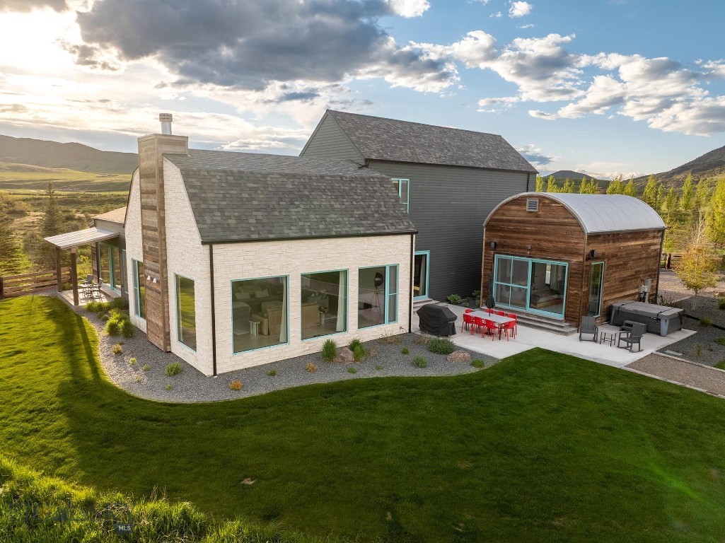 15 Meridian Road, Three Forks MT 59752