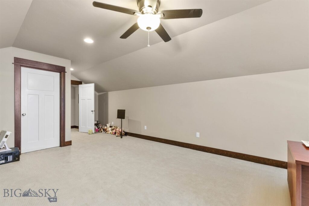 150 Pioneer Crossing, Manhattan MT 59741