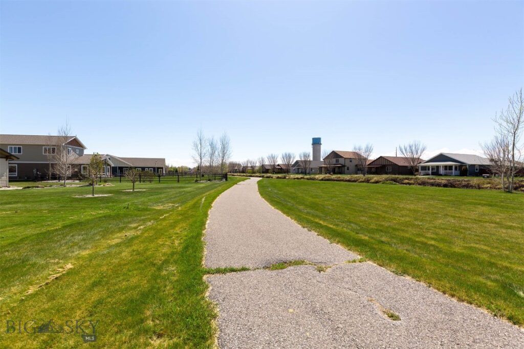150 Pioneer Crossing, Manhattan MT 59741