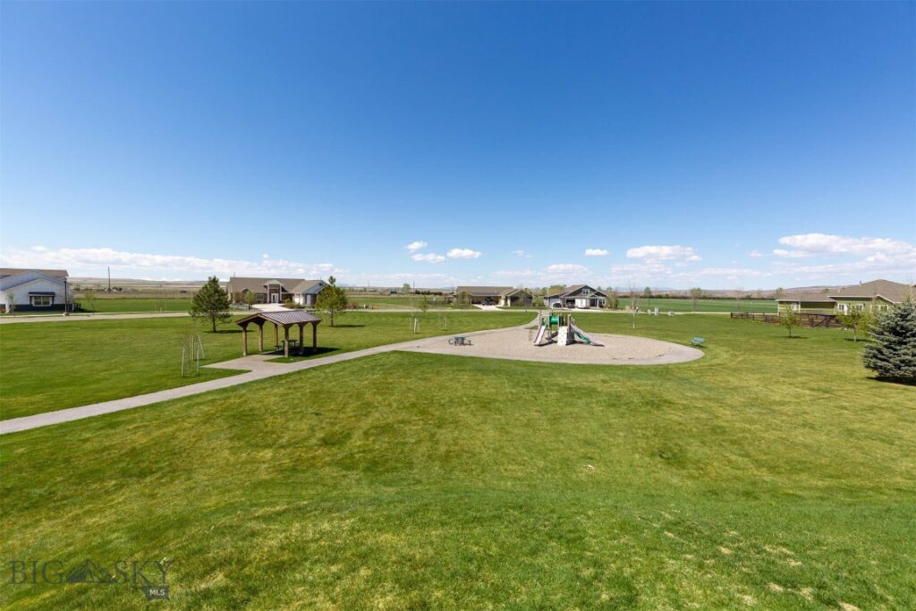 150 Pioneer Crossing, Manhattan MT 59741