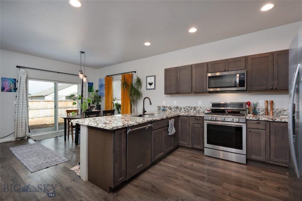 1517 Cheery Drive, Belgrade MT 59714