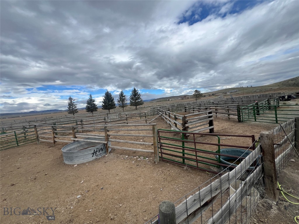 1548 MT Highway 278, Dillon MT 59725