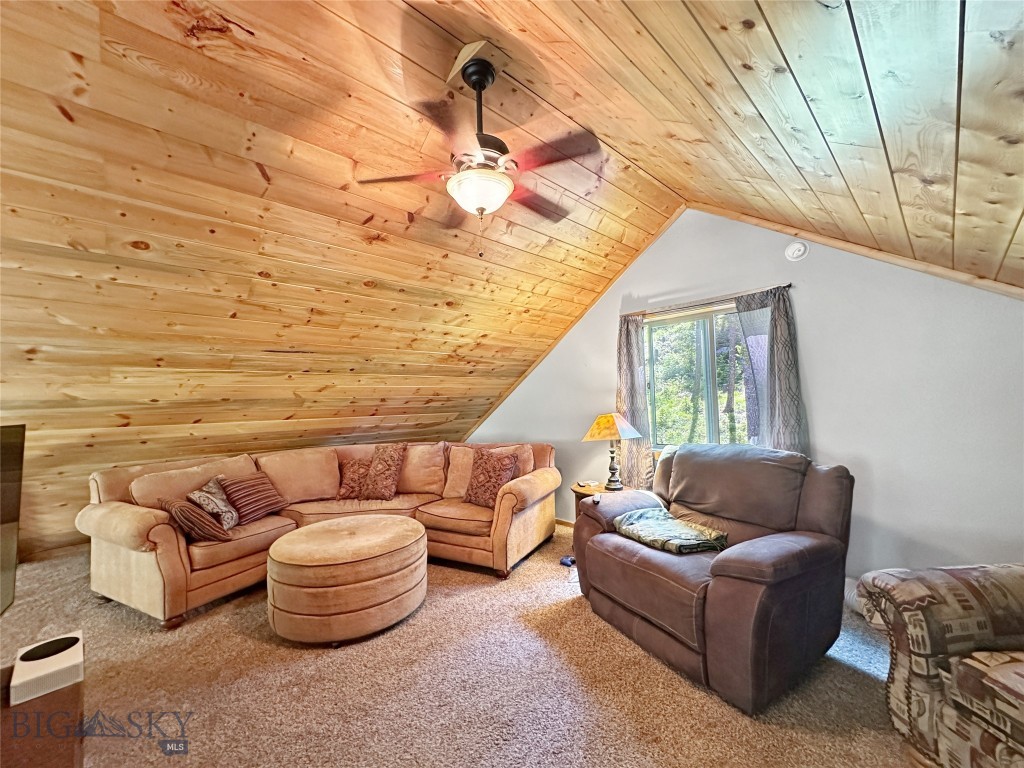 16 Upper Slope, Mammoth MT 59721