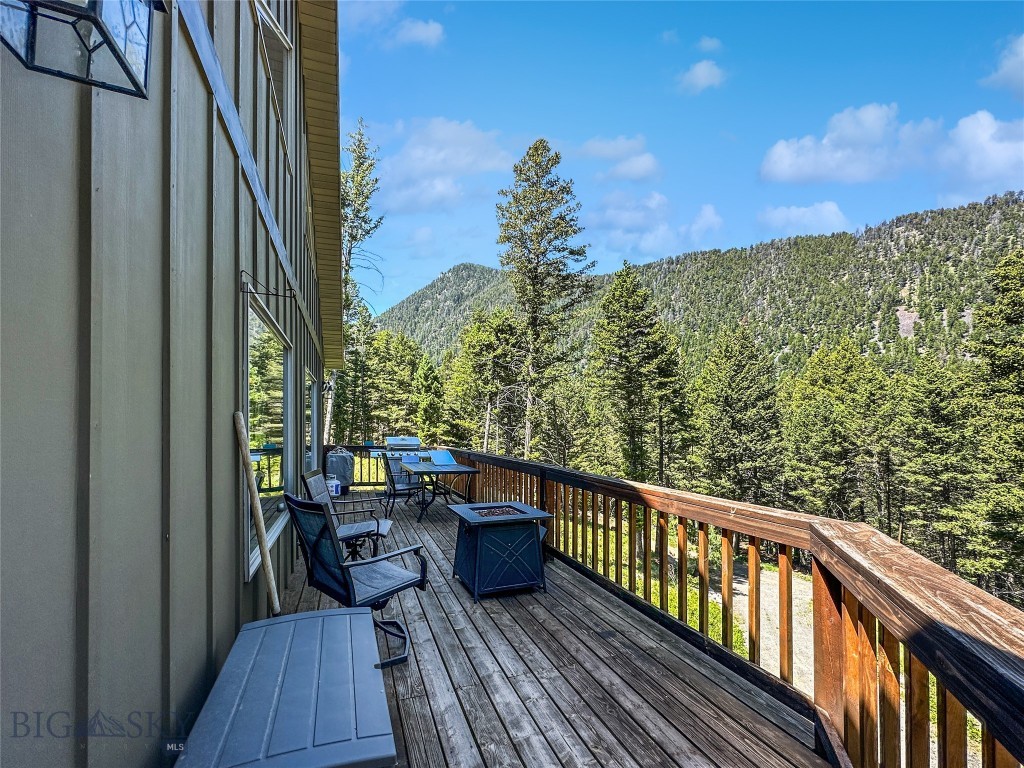 16 Upper Slope, Mammoth MT 59721