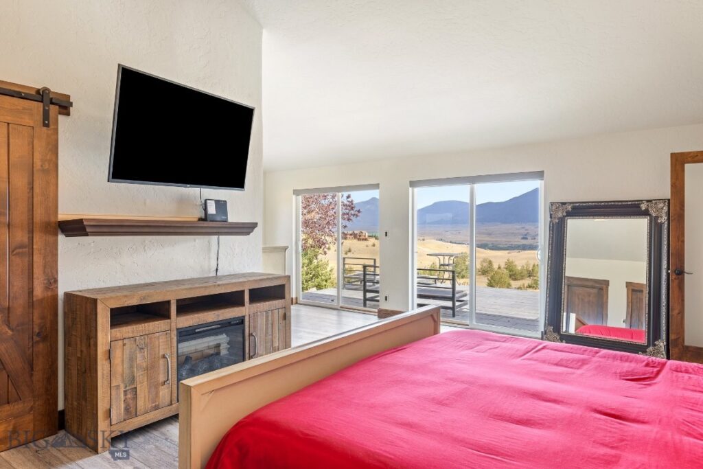 16 Evening Star Drive, Emigrant MT 59027