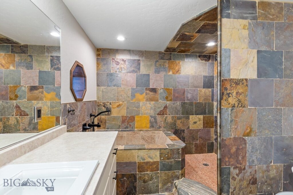 16 Evening Star Drive, Emigrant MT 59027