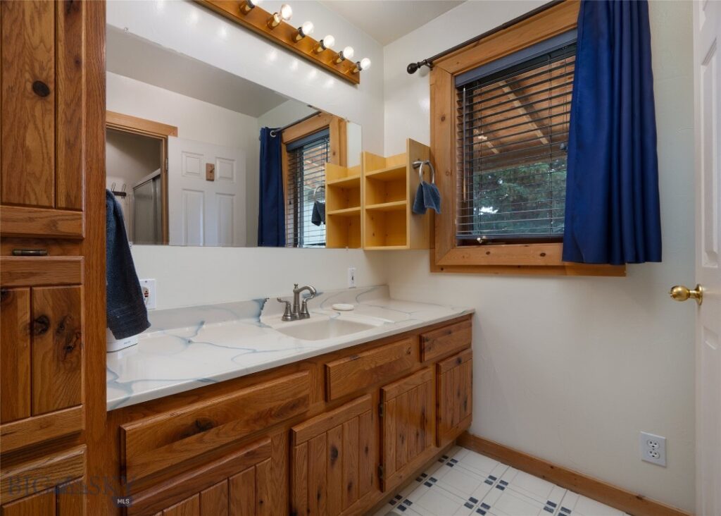 165 N Meadow Creek Road, McAllister MT 59740