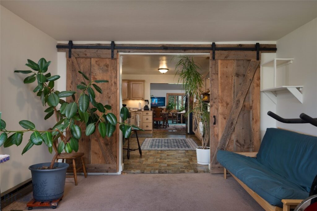 165 N Meadow Creek Road, McAllister MT 59740