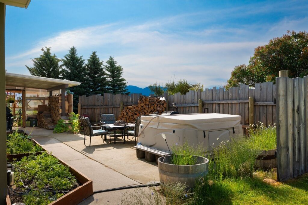 165 N Meadow Creek Road, McAllister MT 59740