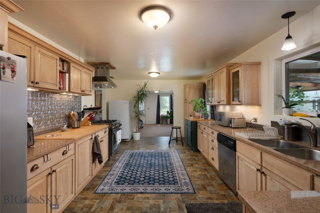 165 N Meadow Creek Road, McAllister MT 59740