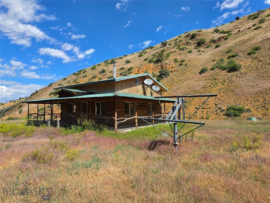17033 Pole Gulch Road, Clarkston MT 59752