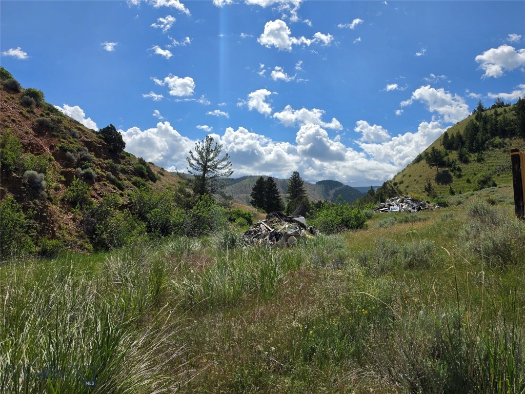17033 Pole Gulch Road, Clarkston MT 59752