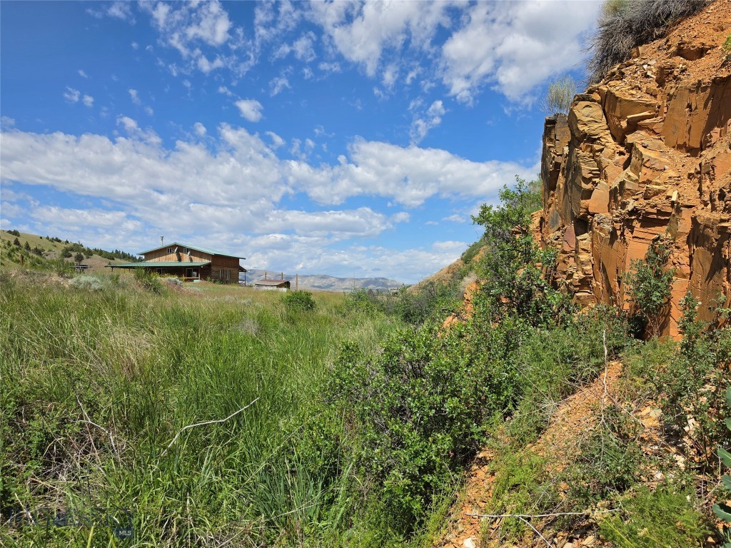 17033 Pole Gulch Road, Clarkston MT 59752