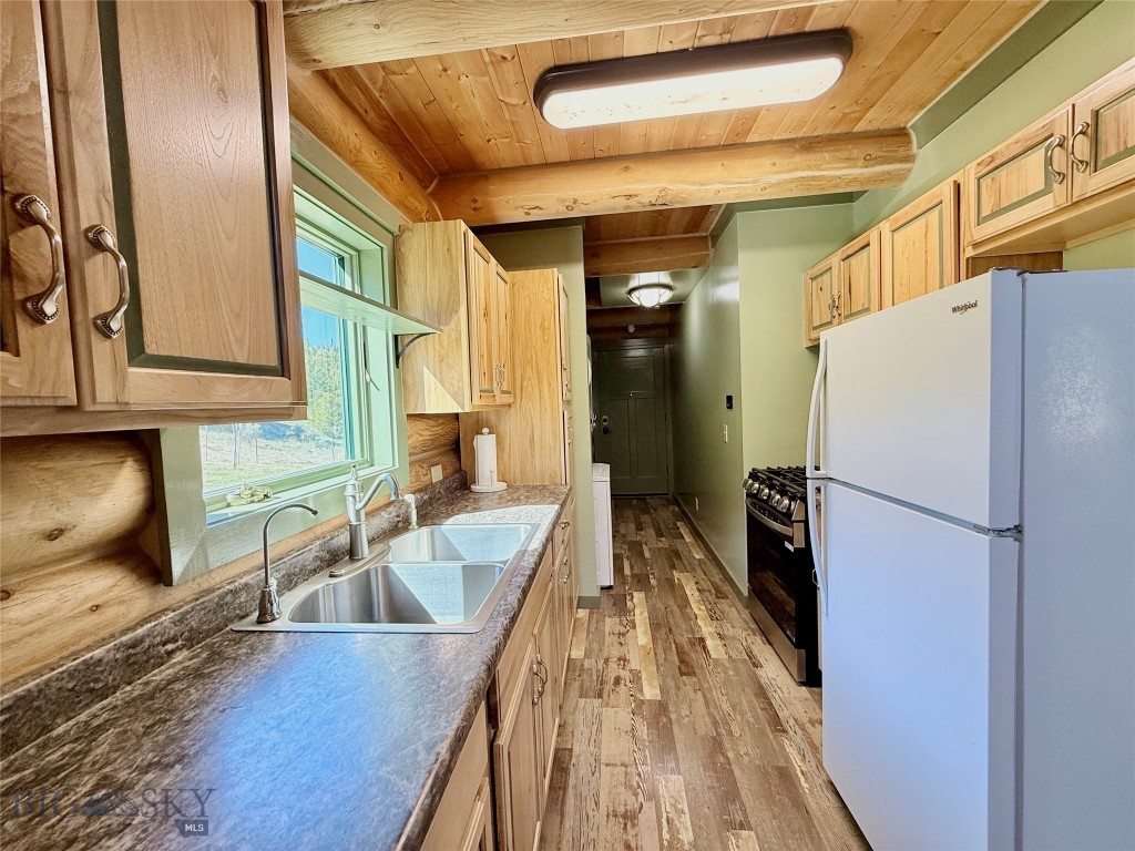 17248 Pole Gulch Rd, Three Forks MT 59752