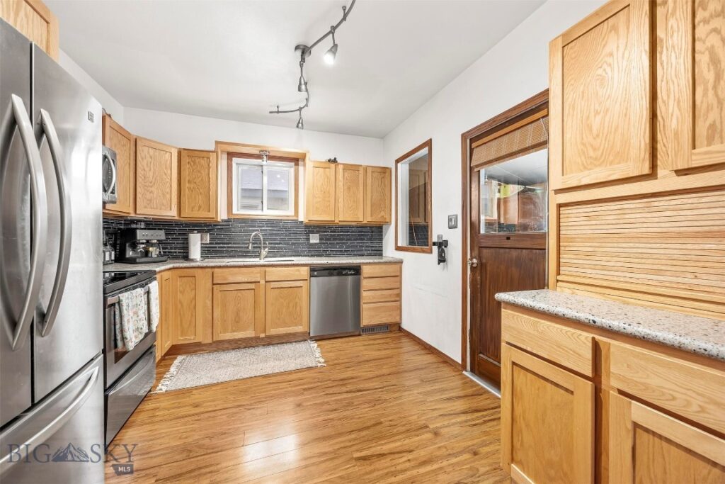 1734 Whitman, Butte MT 59701