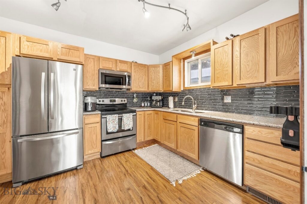 1734 Whitman, Butte MT 59701