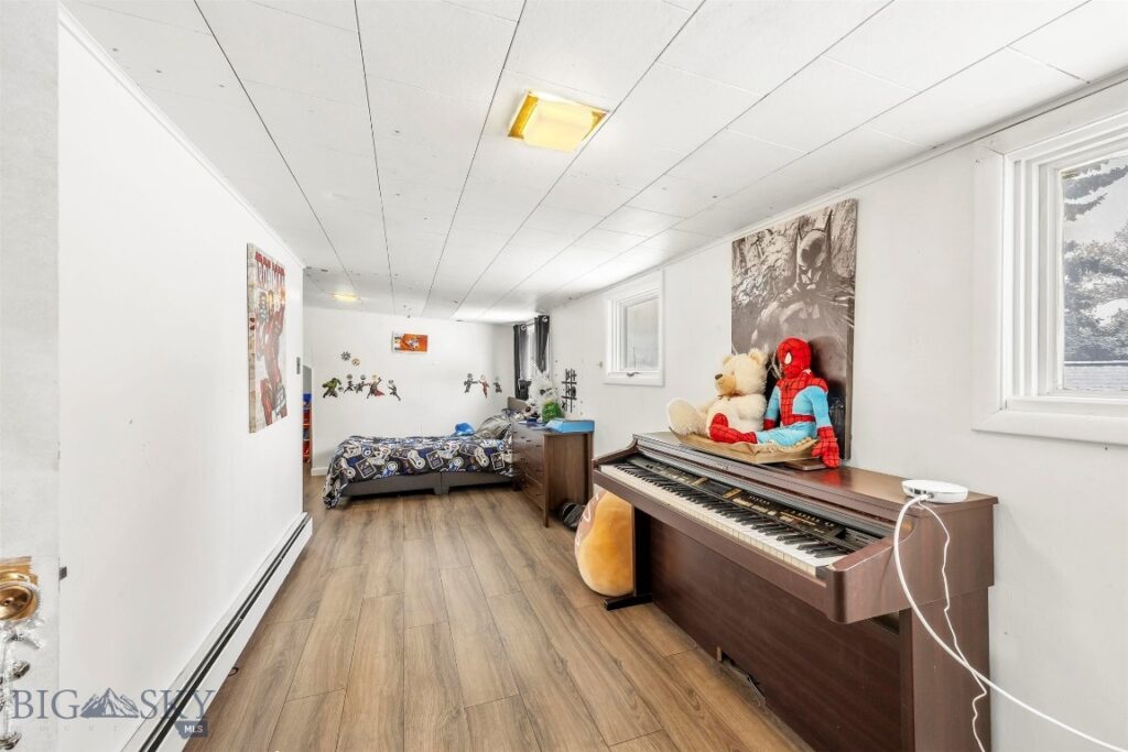 1734 Whitman, Butte MT 59701