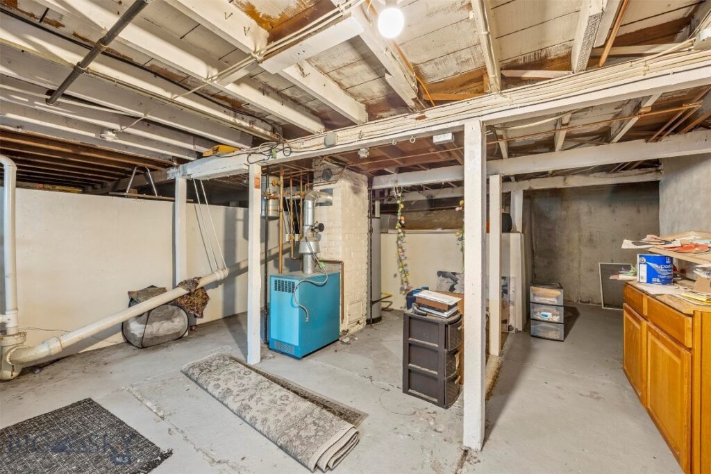 1734 Whitman, Butte MT 59701