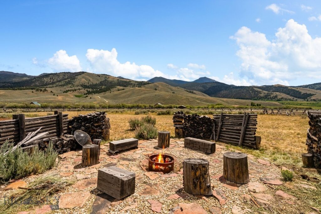 174 Mountain View Way, Polaris MT 59746