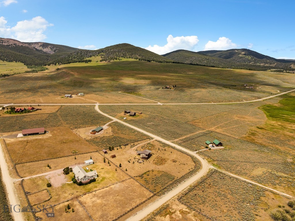174 Mountain View Way, Polaris MT 59746