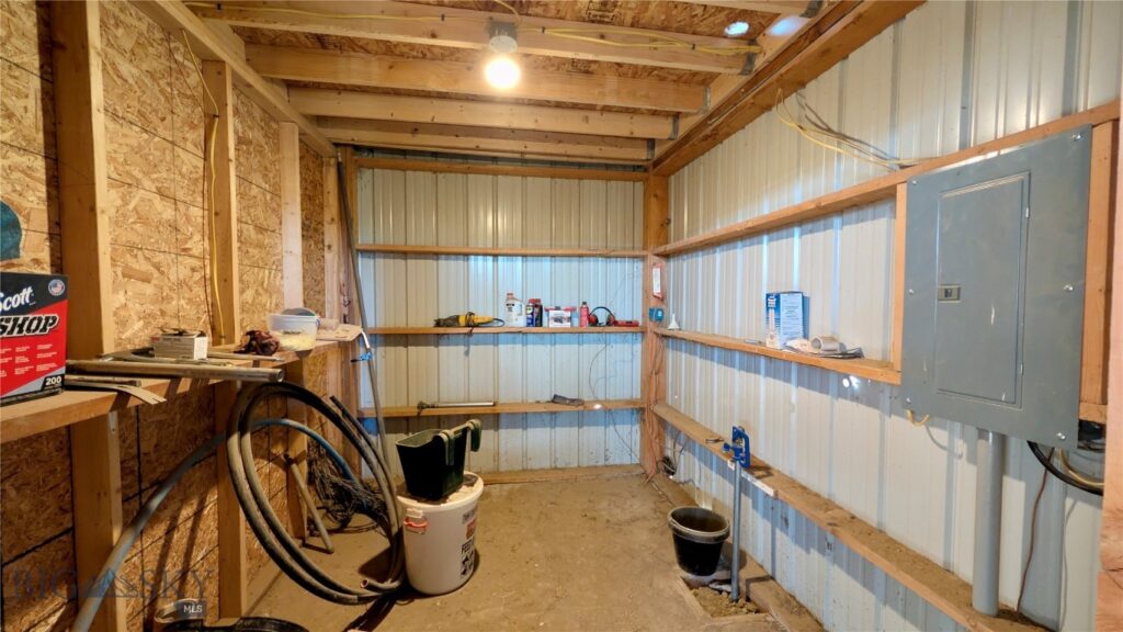 175 Sandy Lane, Dillon MT 59725